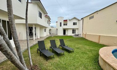 Casa en renta en Veracruz Col. Ejido Primero de Mayo Norte amueblada con alberca