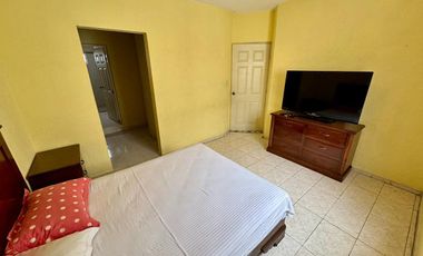 Casa en renta en Veracruz Col. Ejido Primero de Mayo Norte amueblada con alberca
