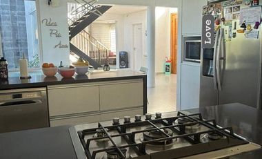 Casa 5 ambientes a la laguna en alquiler - Barrio Privado Las Golondrinas - Hudson