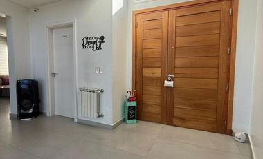 Casa 5 ambientes a la laguna en alquiler - Barrio Privado Las Golondrinas - Hudson