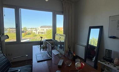 Casa 5 ambientes a la laguna en alquiler - Barrio Privado Las Golondrinas - Hudson