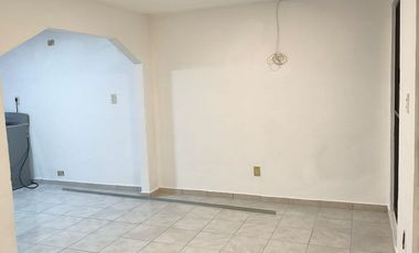 CASA EN VENTA COL. LOMAS DE CARTAGENA, TULTITLAN EN CALLE CERRADA