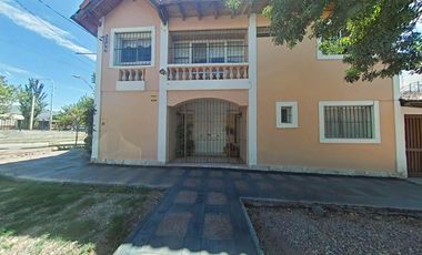 CASA EN VENTA CUATRO DORMITORIOS, SEXTA SECCIÓN, MENDOZA CON TOUR VIRTUAL INMOBILIARIO