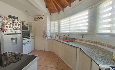 CASA EN VENTA CUATRO DORMITORIOS, SEXTA SECCIÓN, MENDOZA CON TOUR VIRTUAL INMOBILIARIO
