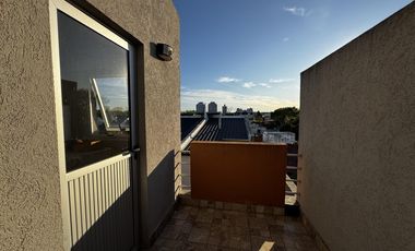 ALQUILER TRIPLEX 3 AMBIENTES EN OLIVOS