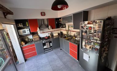 ALQUILER TRIPLEX 3 AMBIENTES EN OLIVOS