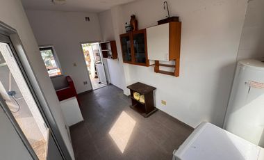 ALQUILER TRIPLEX 3 AMBIENTES EN OLIVOS