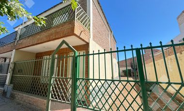 En Alquiler | PH de 2 Dormitorios | Barrio Alas Argentinas | Plottier