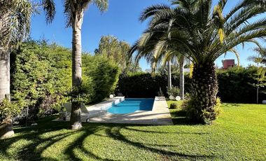 Casa en  Fincas de Iraola, lote Central, 4 habitaciones. Apto crédito. PRECIO DE CIERRE!!!!!