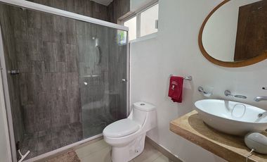 Casa con Roof Garden en Real Campestre en Venta