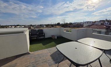 Casa con Roof Garden en Real Campestre en Venta