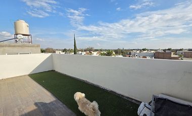 Casa con Roof Garden en Real Campestre en Venta