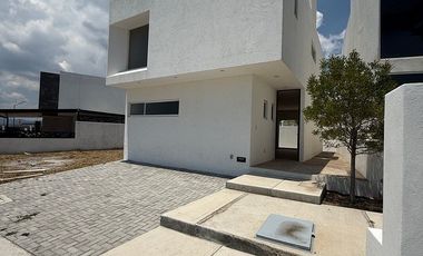 Renta de casa en Meseta Habitat Residencial Querétaro