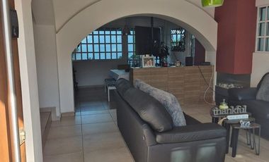 VENTA CASA EN VIVEROS DE LA LOMA