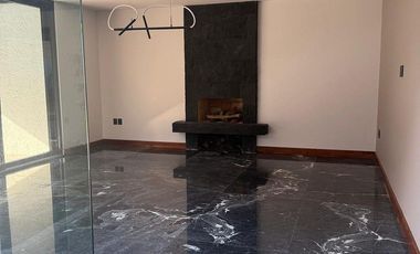 Se Vende Residencia de Lujo en Rancho San Juan – Zona Esmeralda