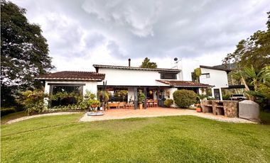 Casa Campestre en parcelación sector la María. El Retiro