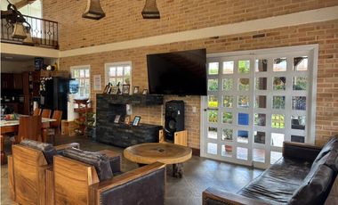 Casa campestre ubicada en el municipio de Rionegro Antioquia.