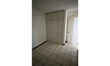 Departamento en renta - Mty - Residencial la Española - Av. Revolución