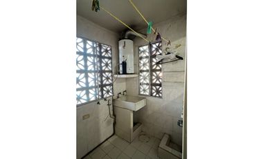 Departamento en renta - Mty - Residencial la Española - Av. Revolución