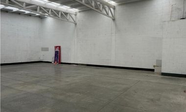 Renta De Local Comercial O Bodega En Abasolo Centro Pachuca