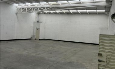 Renta De Local Comercial O Bodega En Abasolo Centro Pachuca