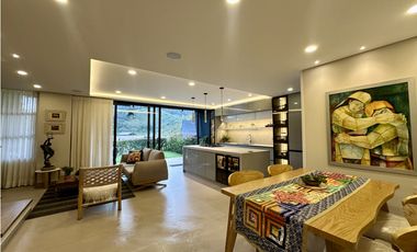 Venta De Casa En El Retiro La Argentina