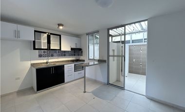 SE VENDE CASA EN CONDOMINIO VILLA CELESTE - FUSAGASUGA