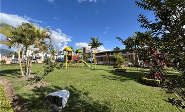 SE VENDE CASA EN CONDOMINIO VILLA CELESTE - FUSAGASUGA