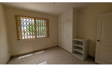 En venta casa 3 habitaciones urbanización Terrazas del Conde