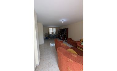 En venta casa 3 habitaciones urbanización Terrazas del Conde