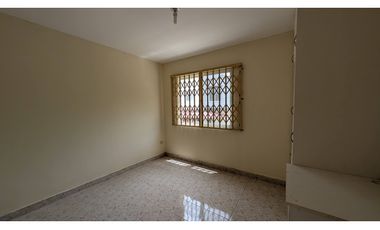 En venta casa 3 habitaciones urbanización Terrazas del Conde