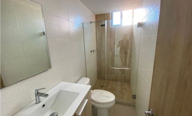 SE ALQUILA MODERNO APARTAMENTO PH ZAPHIRO EL CANGREJO