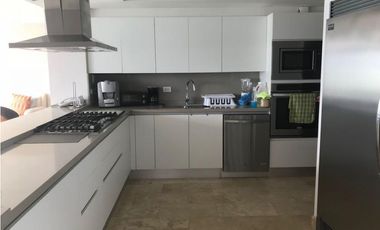 SE VENDE MAGNIFICO PENTHOUSE EN PLAYA CORONADO