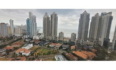 Se Alquila Apt en Punta Pacifica