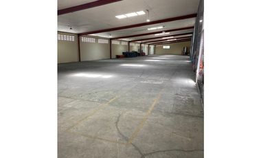 SE ALQUILA GALERA | BELLA VISTA | CALLE JORGE ZARAK