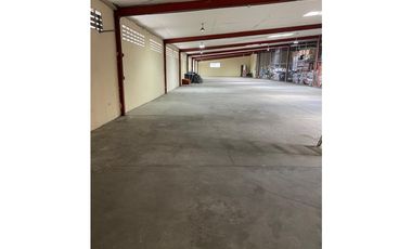 SE ALQUILA GALERA | BELLA VISTA | CALLE JORGE ZARAK