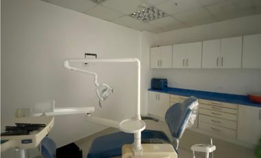 CONDADO DEL REY / LOCAL COMERCIAL / CENTENNIAL / 149M / PLANTA BAJA /J