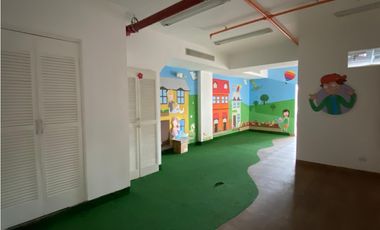 CONDADO DEL REY / LOCAL COMERCIAL / CENTENNIAL / 149M / PLANTA BAJA /J