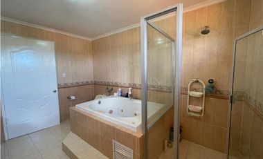 RAINFOREST VILLAGE / ANCÓN / 4 HABITACIÓN / 762M / PATIO / TERRAZA