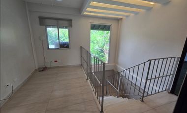 Venta de casa en Clayton - Calle Carrol - Ancon - D.D