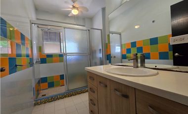 Venta de casa en Clayton - Calle Carrol - Ancon - D.D