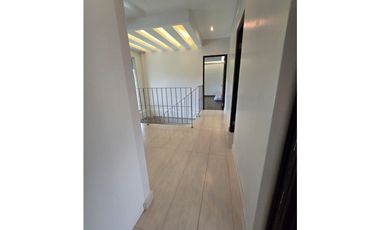 Venta de casa en Clayton - Calle Carrol - Ancon - D.D