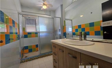 Venta de casa en Clayton - Calle Carrol - Ancon - D.D