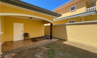 ANCÓN / RAINFOREST VILLAGE / 4 HABITACIÓN / 762M / PATIO / TERRAZA