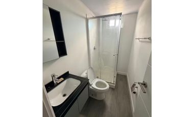 Se Alquila Apartamento Amoblado en Brisas del Golf | MM