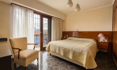 Cuatro ambientes con cochera. Mar del Plata