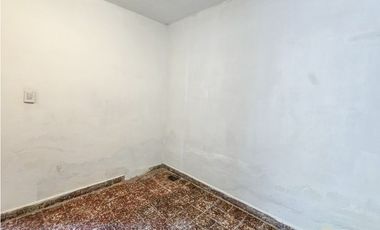 Casa 3 amb. + Depto. 2 amb. Ap. Crédito- Nápoles y Int. Rufino Inda