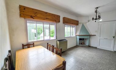 Casa 3 amb. + Depto. 2 amb. Ap. Crédito- Nápoles y Int. Rufino Inda