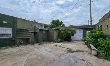 Casa 3 amb. + Depto. 2 amb. Ap. Crédito- Nápoles y Int. Rufino Inda