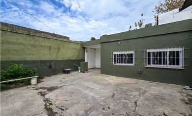 Casa 3 amb. + Depto. 2 amb. Ap. Crédito- Nápoles y Int. Rufino Inda